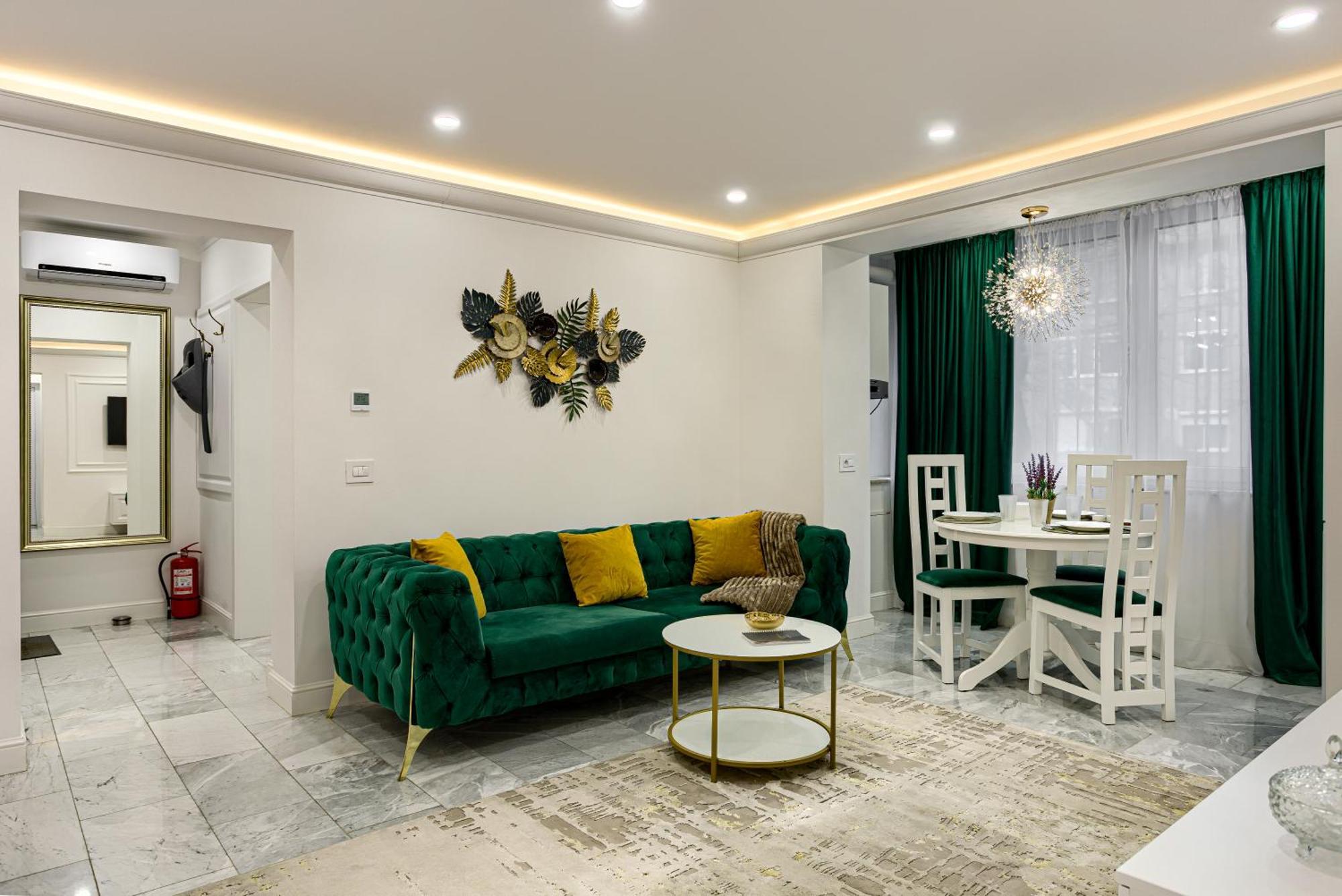 Sika Luxury Apartment Arad Esterno foto