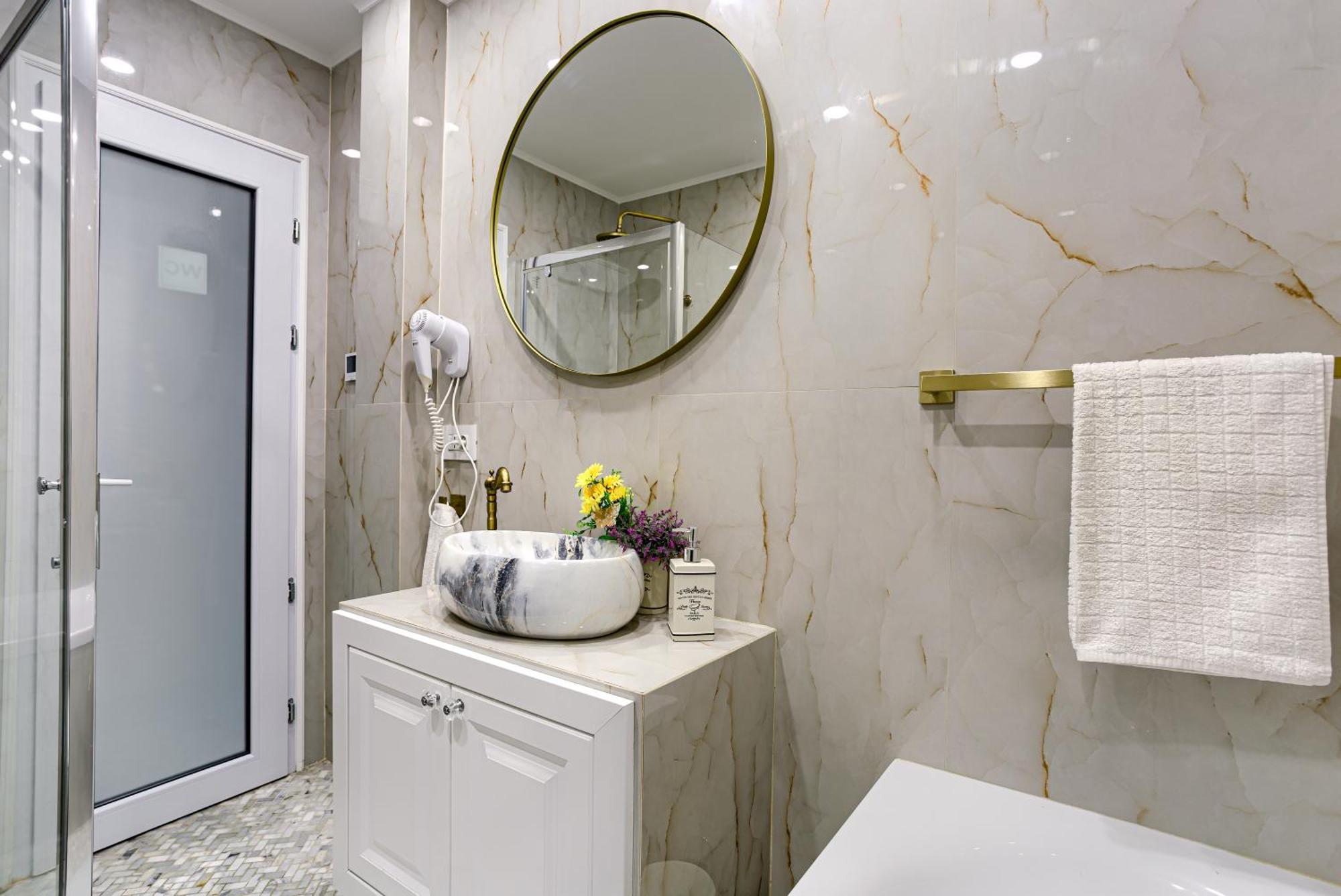 Sika Luxury Apartment Arad Esterno foto